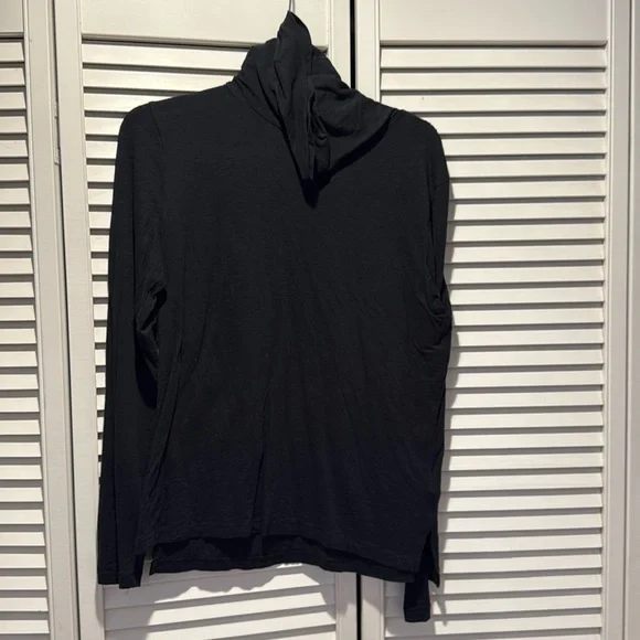 Madewell black turtleneck size M - Picture 1 of 3